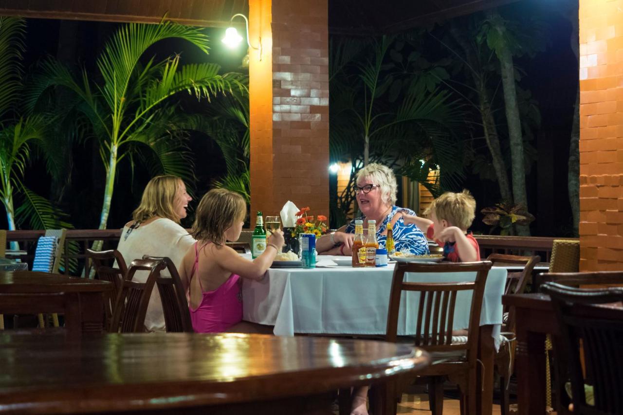 Baan Mai Beachfront Lone Island Phuket Extérieur photo